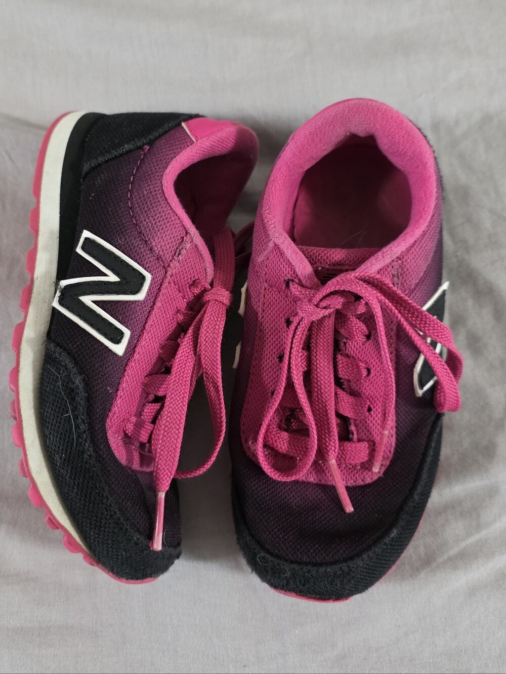 New Balance Girls Lace Black and Hot Pink Sneakers 11.5
